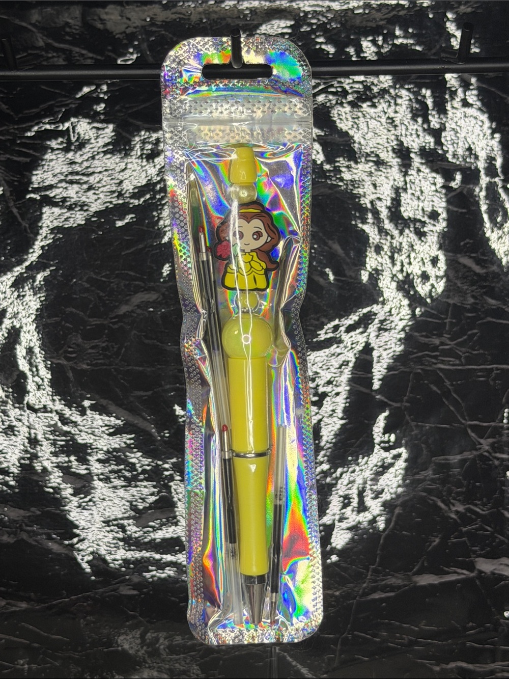 Belle Focal Bead Pen
Black and Blue Ink